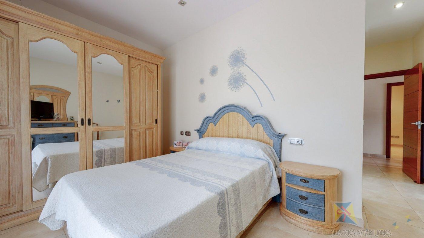 For sale of chalet in Benalmádena
