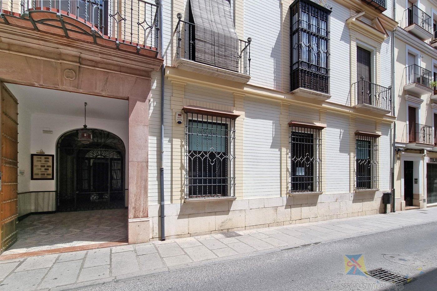 For sale of commercial in Antequera