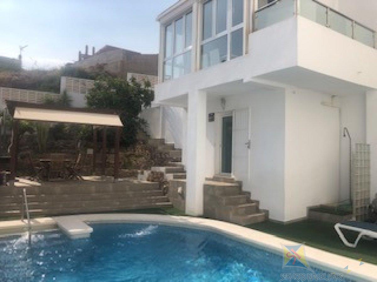 For sale of chalet in Aguadulce