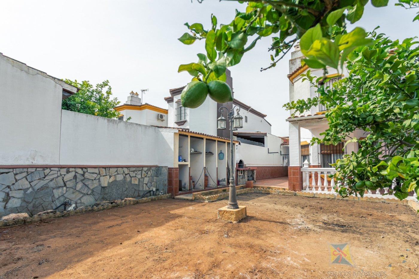 For sale of house in Montequinto