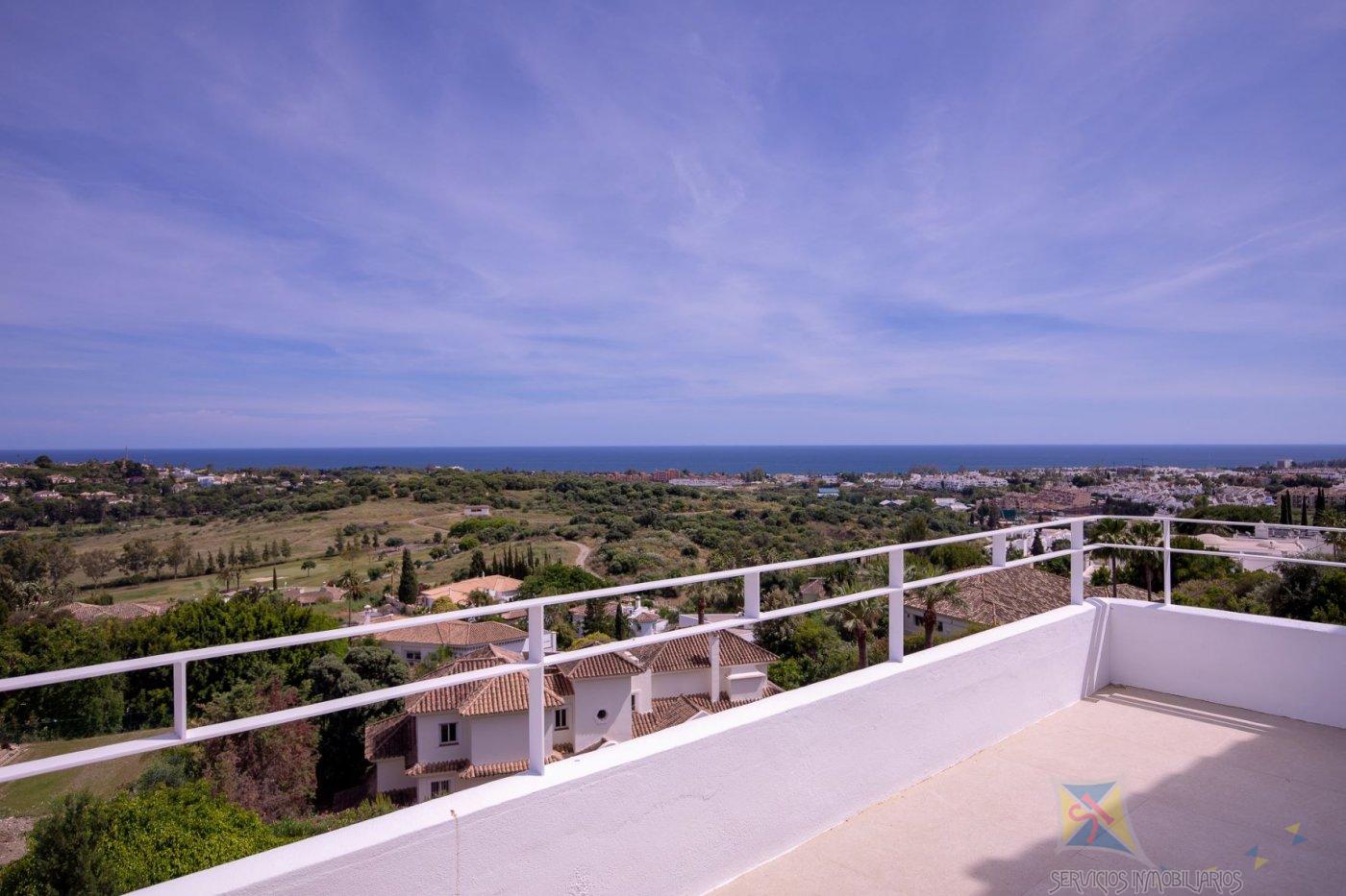 For sale of villa in Benahavís