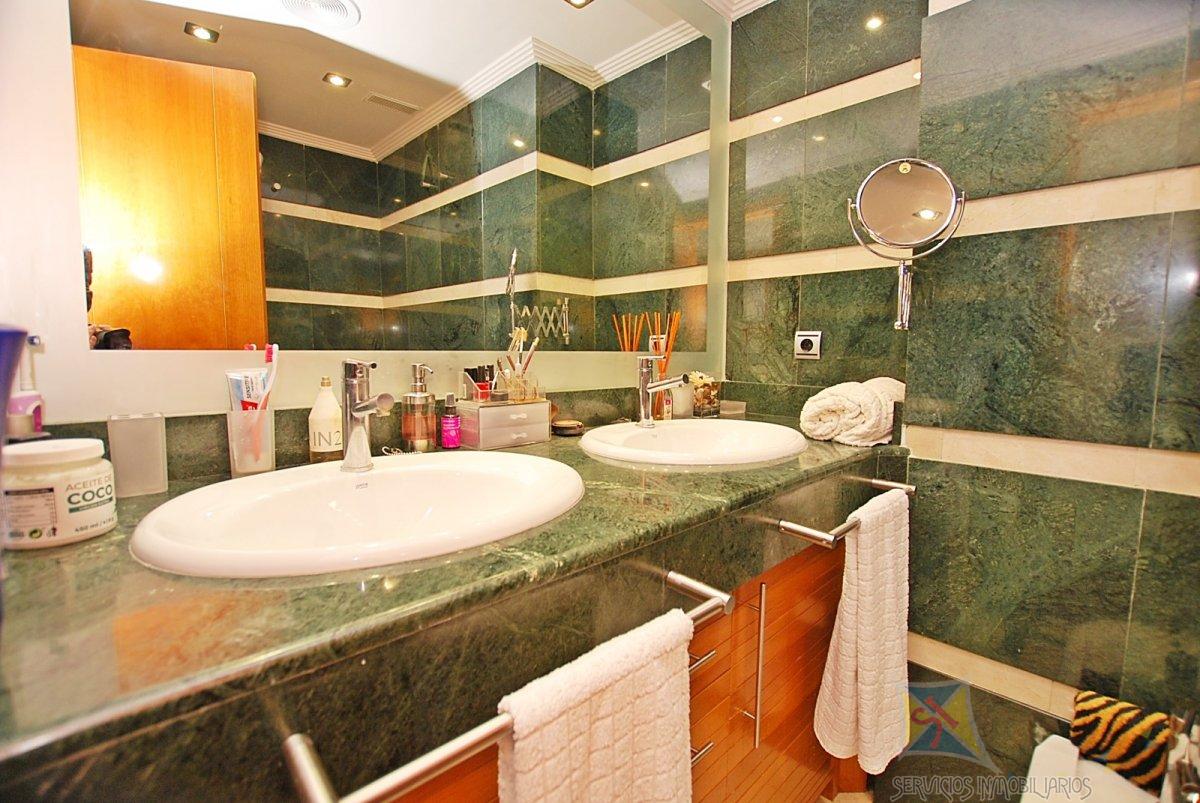 For sale of flat in Fuengirola