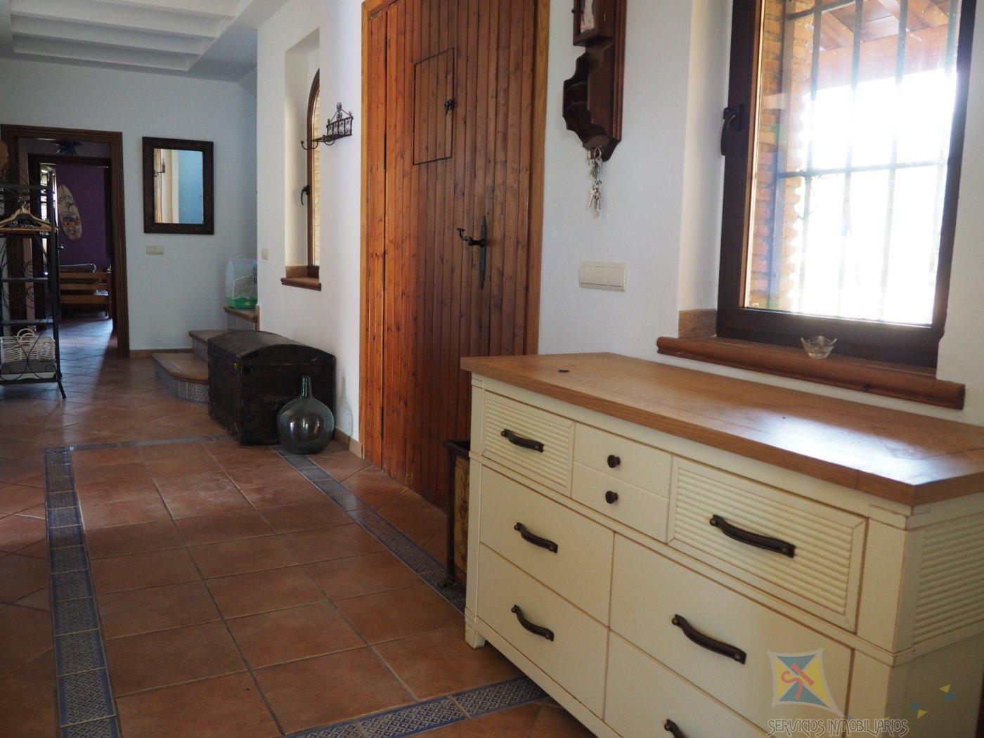 For sale of house in Carratraca