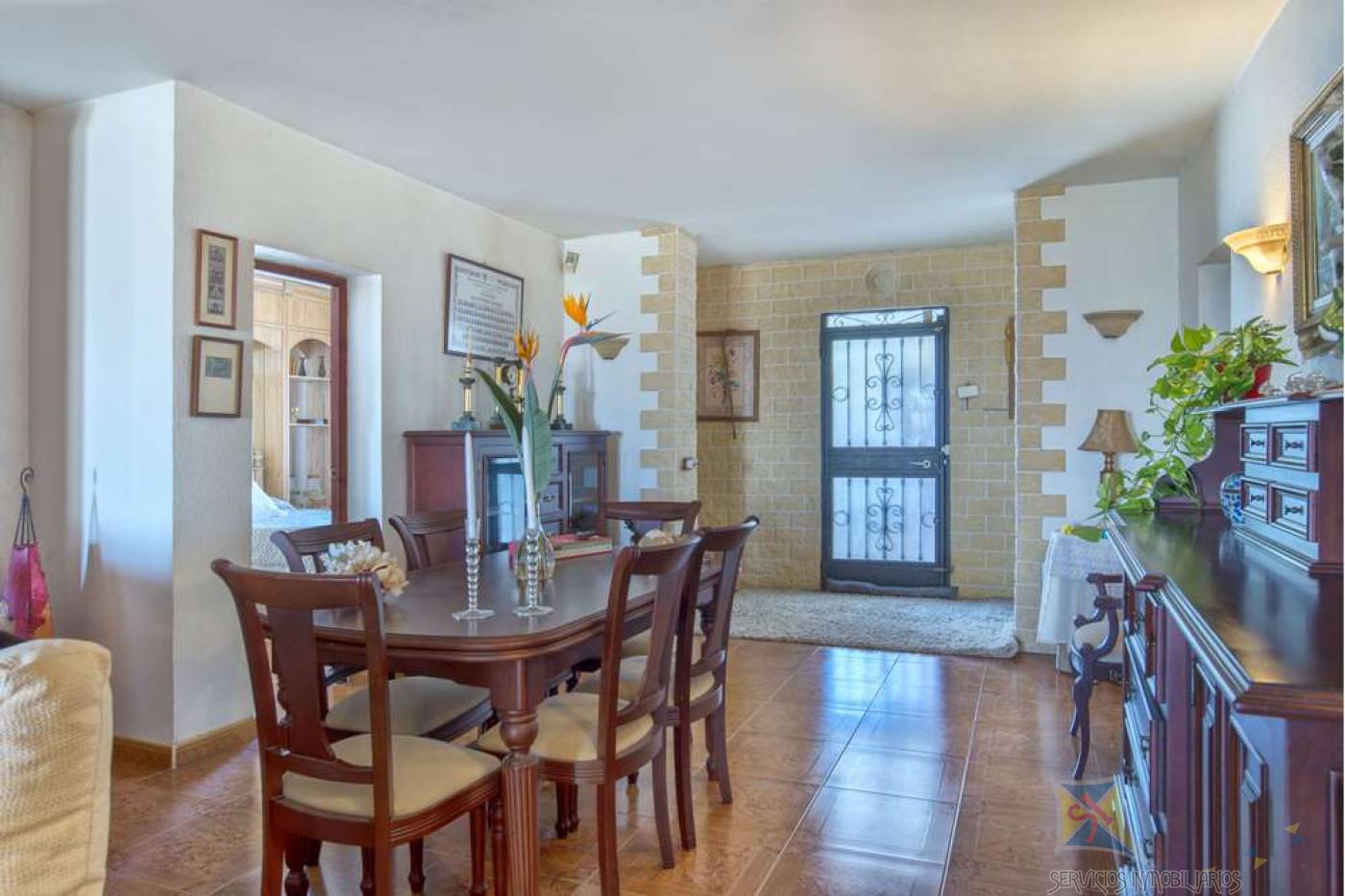 For sale of villa in Marbella