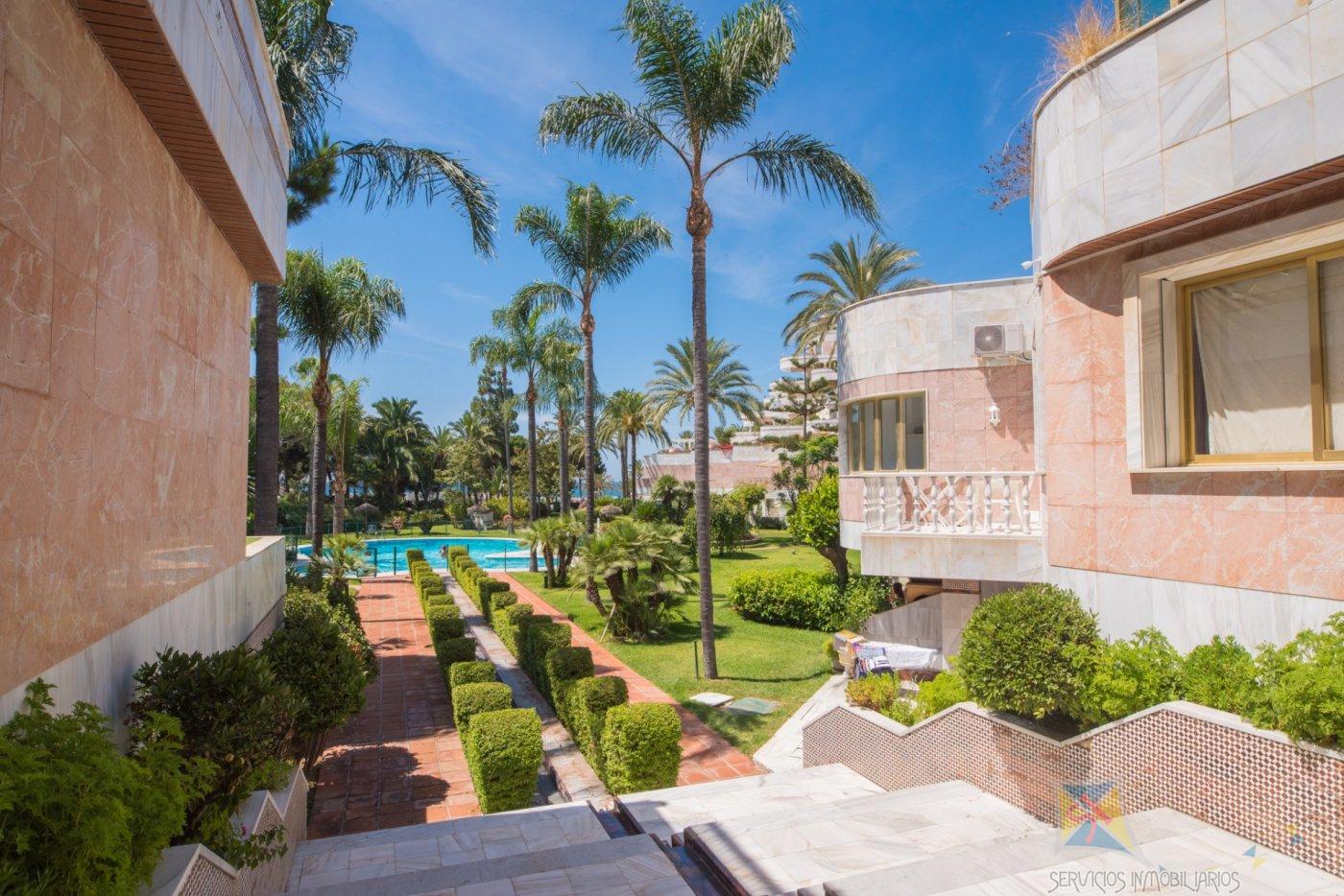 For sale of apartment in Marbella