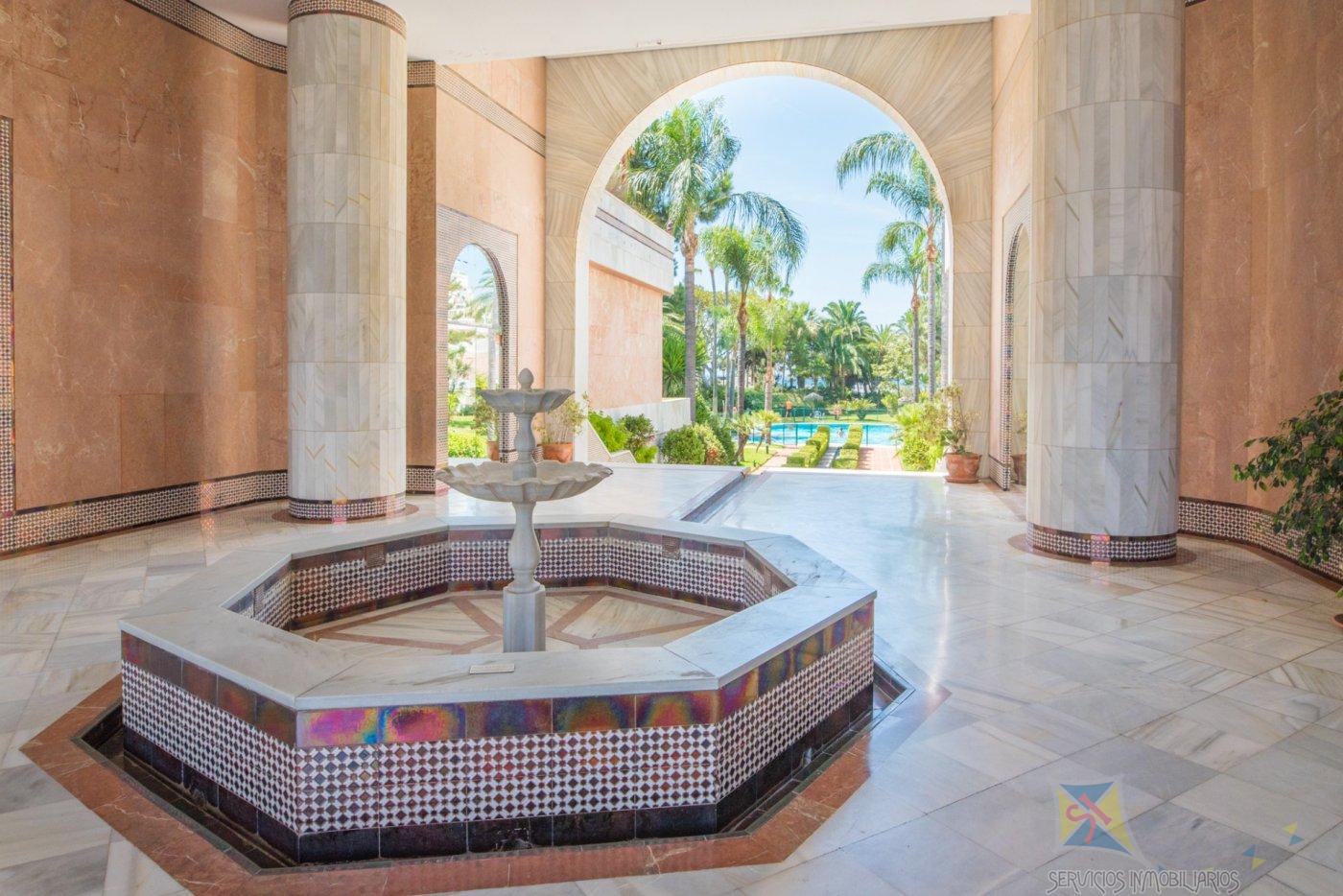 For sale of apartment in Marbella