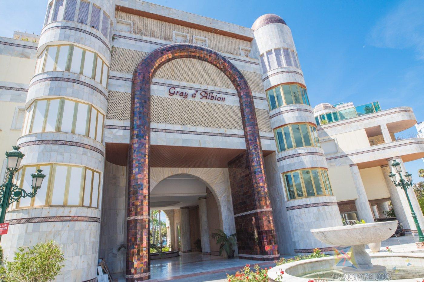 For sale of apartment in Marbella