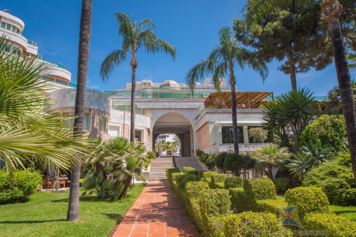 For sale of apartment in Marbella
