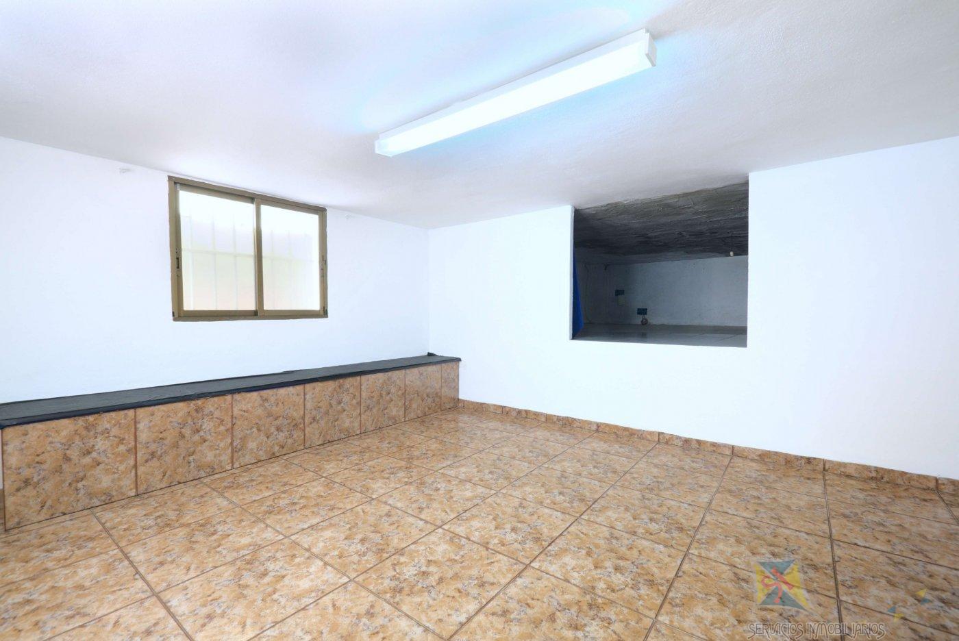 Venta de local comercial en Vélez - Málaga