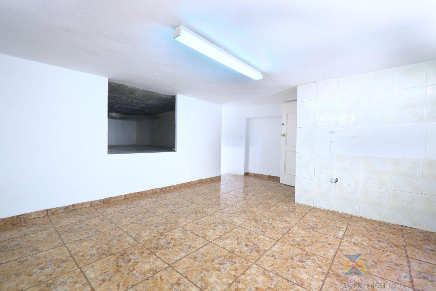 Venta de local comercial en Vélez - Málaga