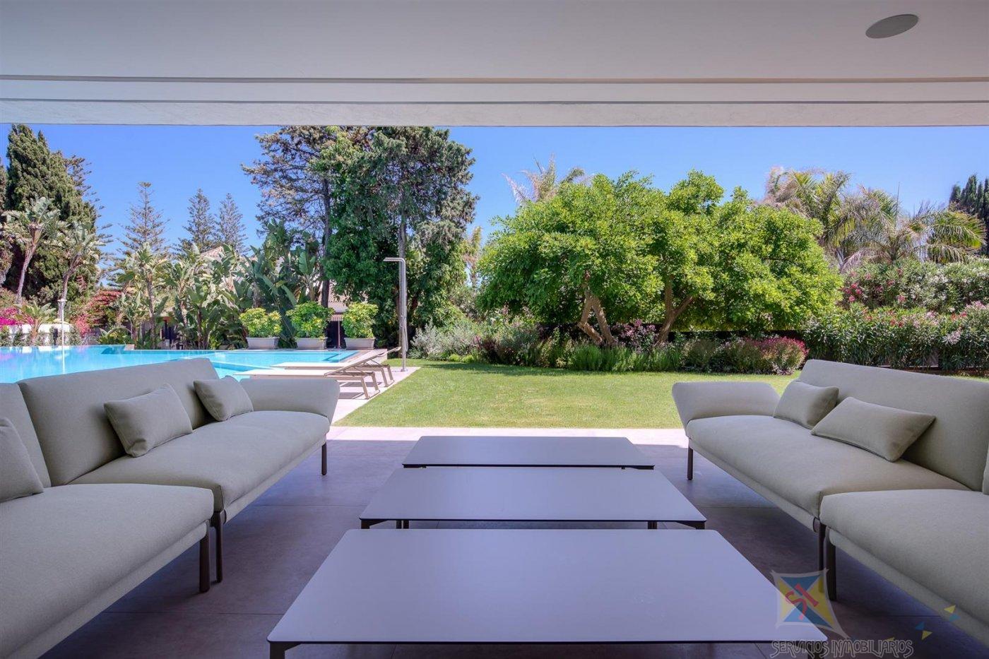 Venta de villa en Estepona