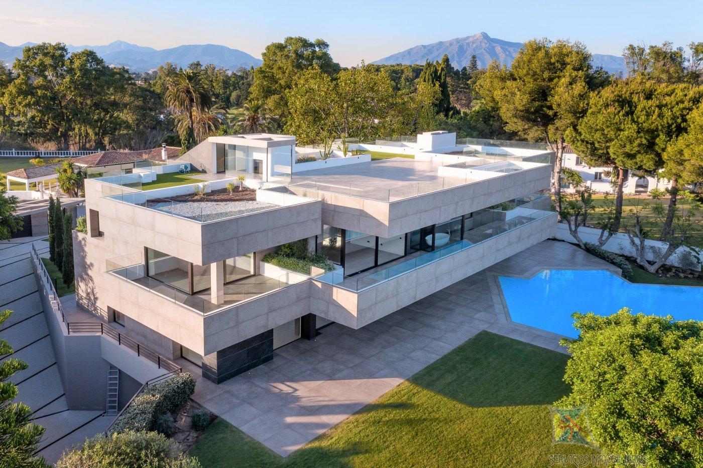 Venta de villa en Estepona