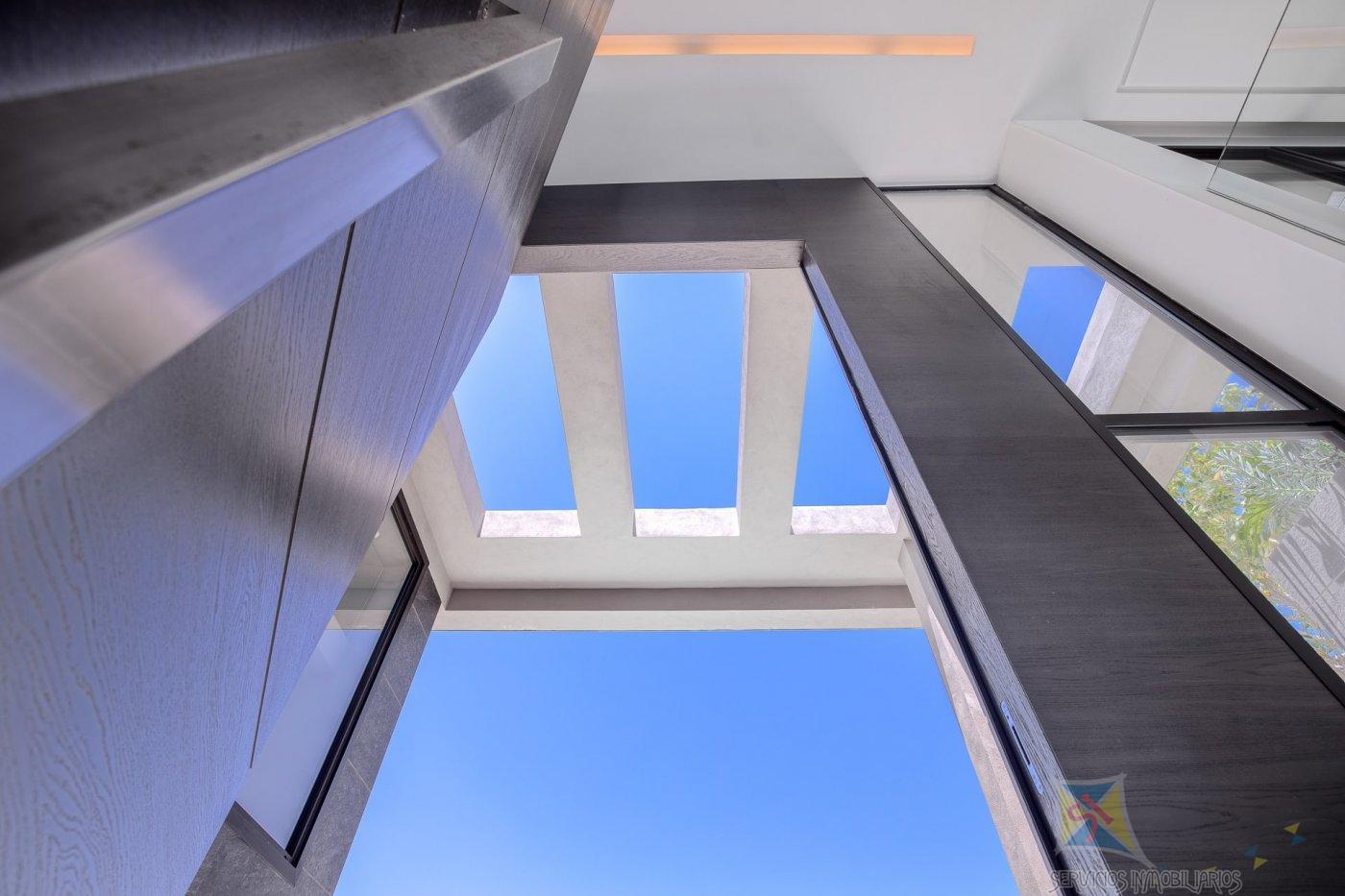 Venta de villa en Estepona