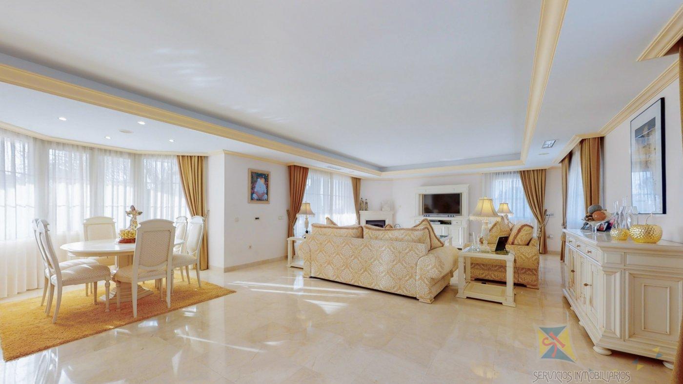For sale of villa in Mijas