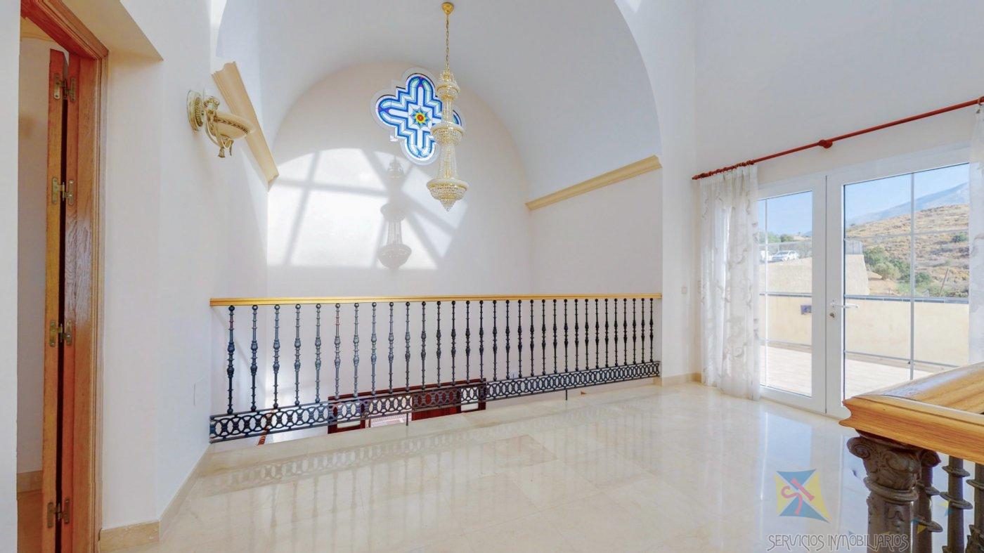 For sale of villa in Mijas