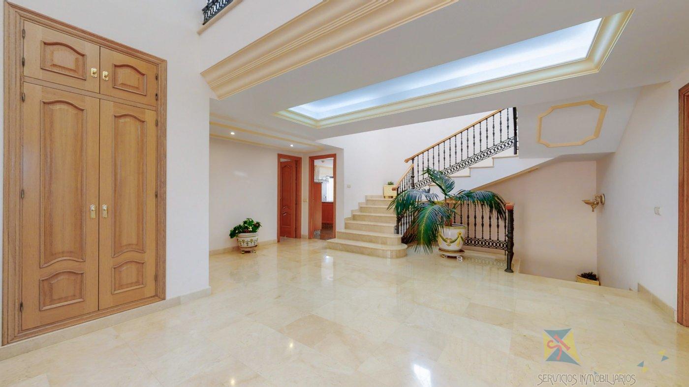 For sale of villa in Mijas