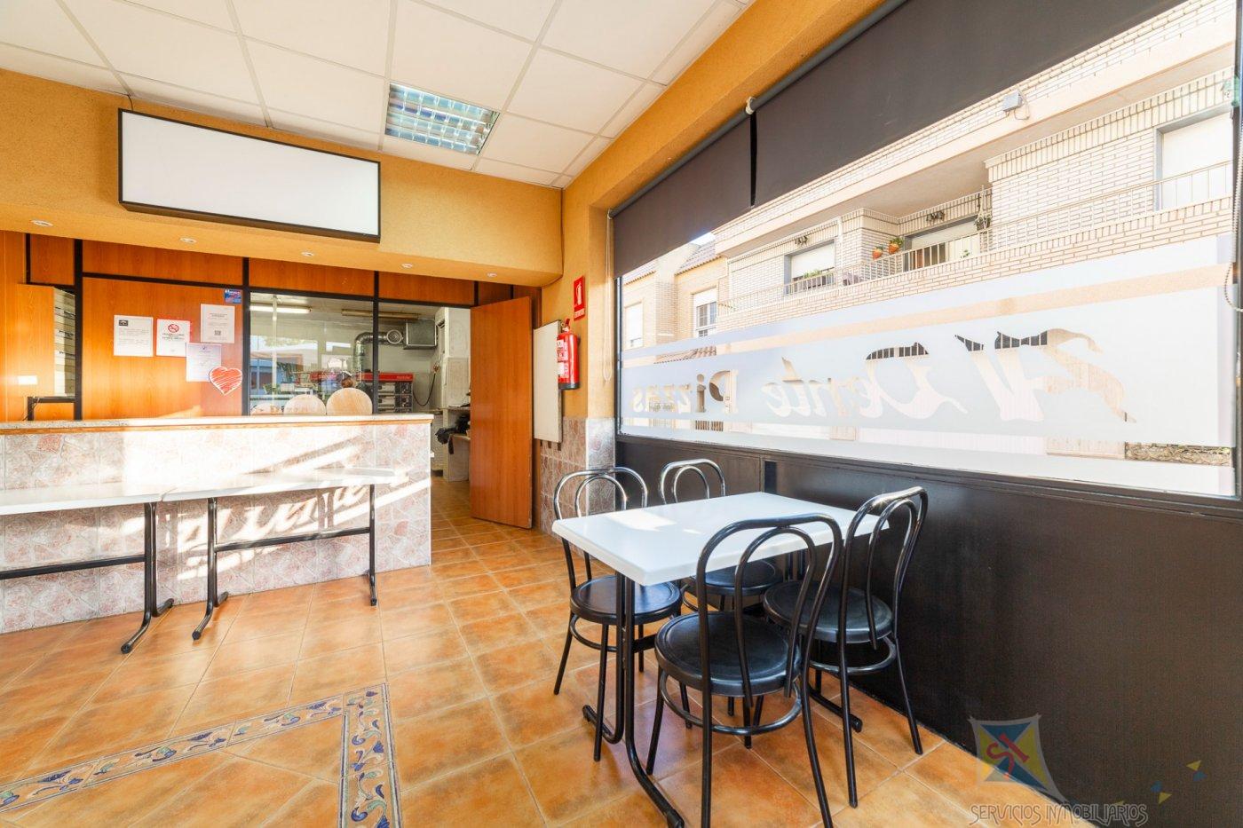 For sale of commercial in Vícar