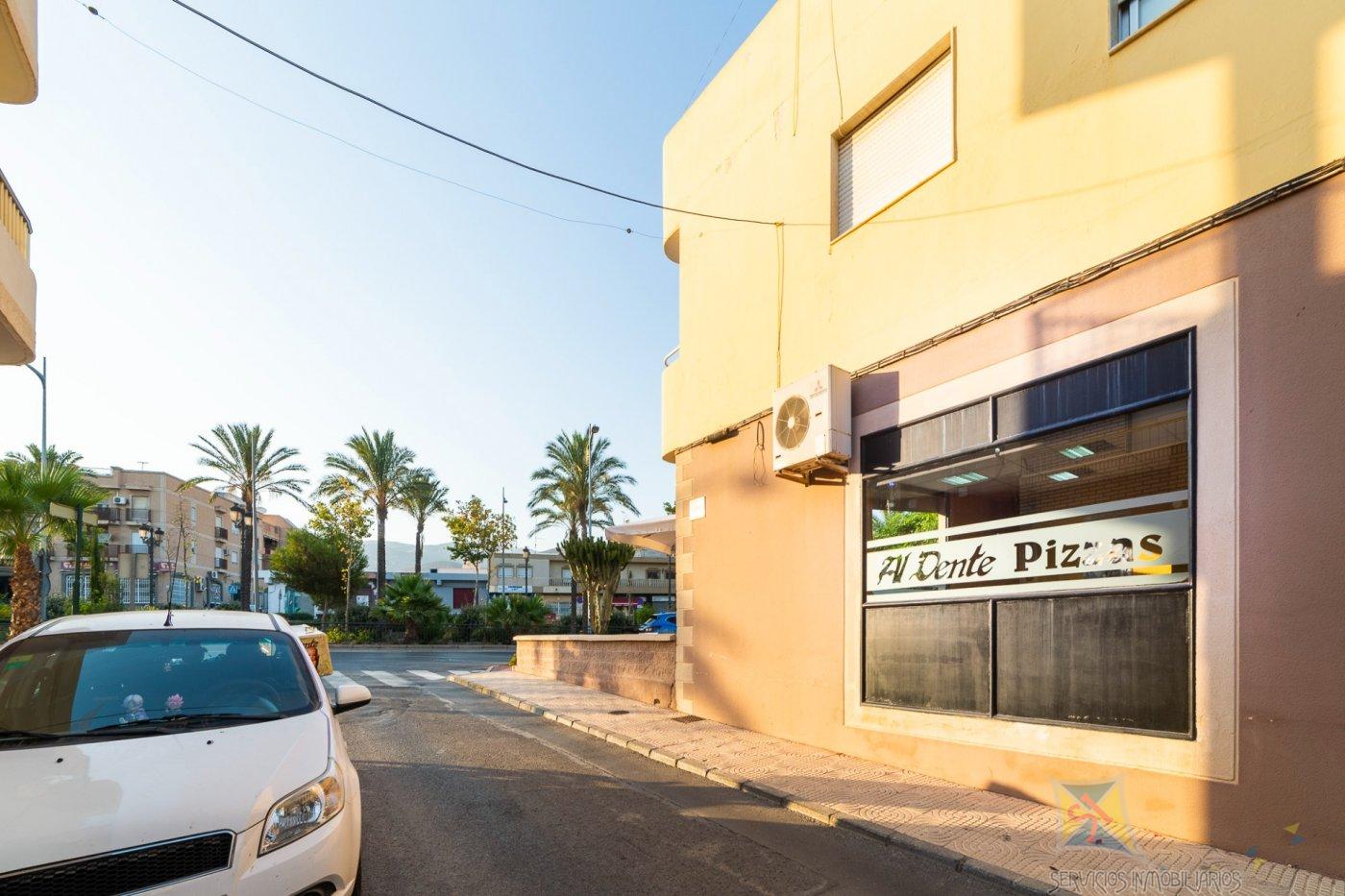 For sale of commercial in Vícar