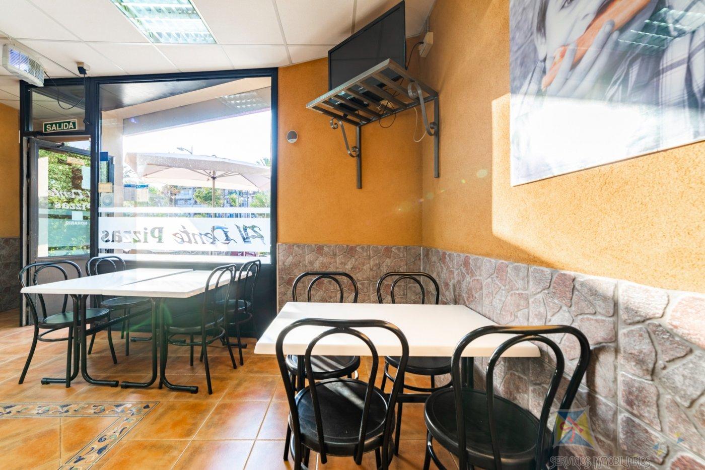 For sale of commercial in Vícar
