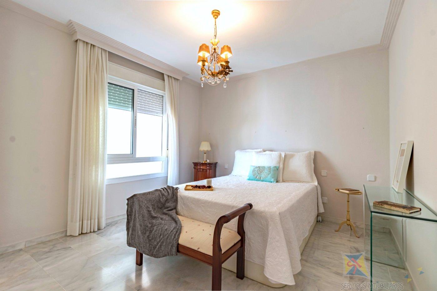 For sale of flat in Estepona