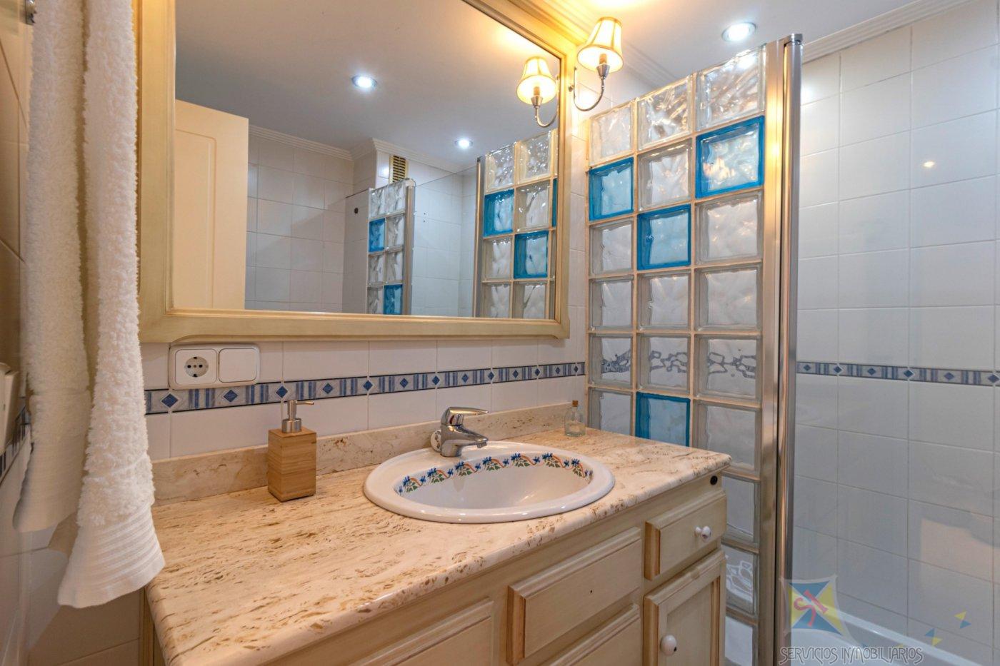 For sale of flat in Estepona