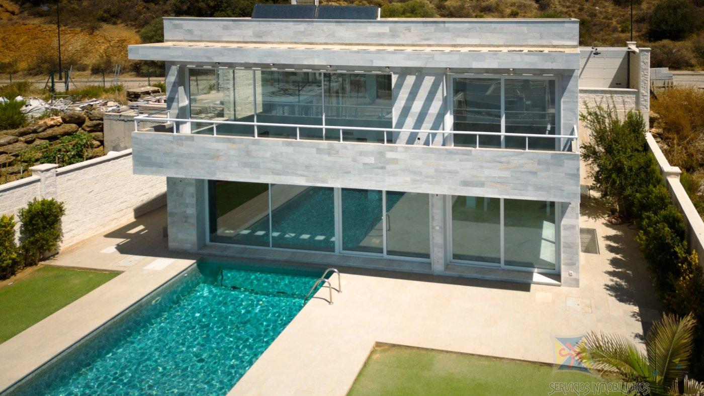 For sale of villa in Mijas