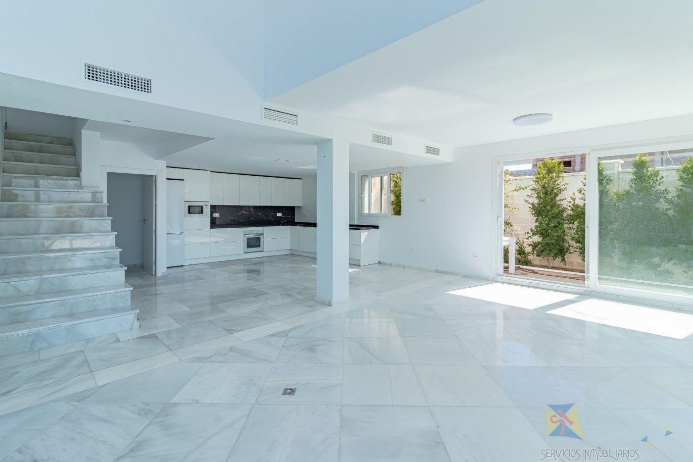 For sale of villa in Mijas