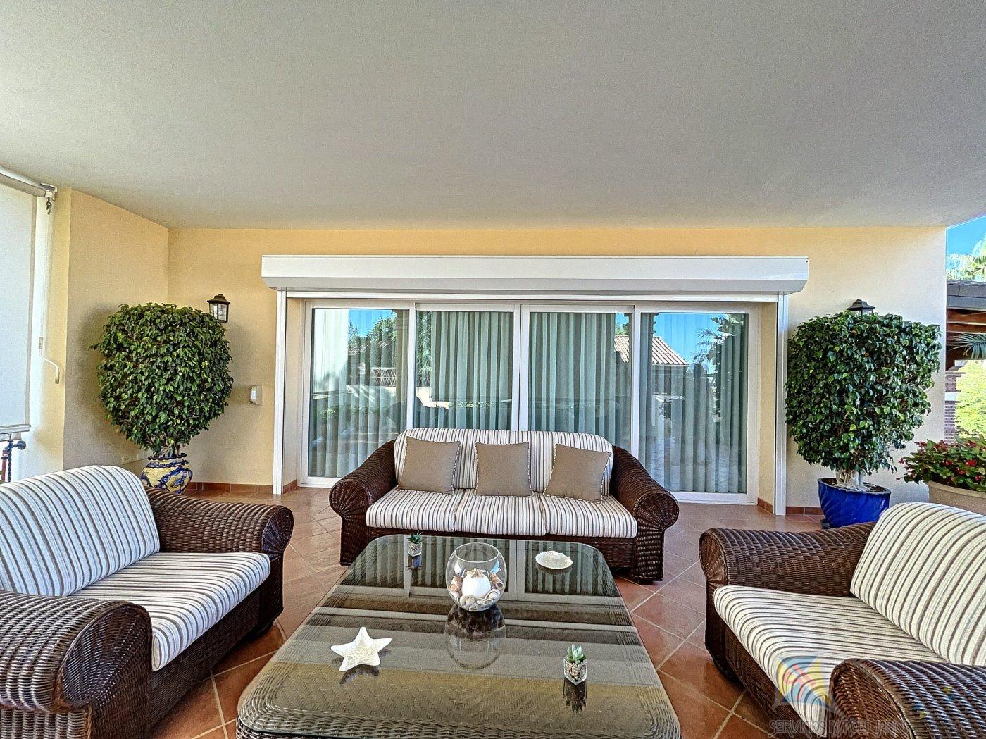 For sale of villa in San Pedro de Alcántara