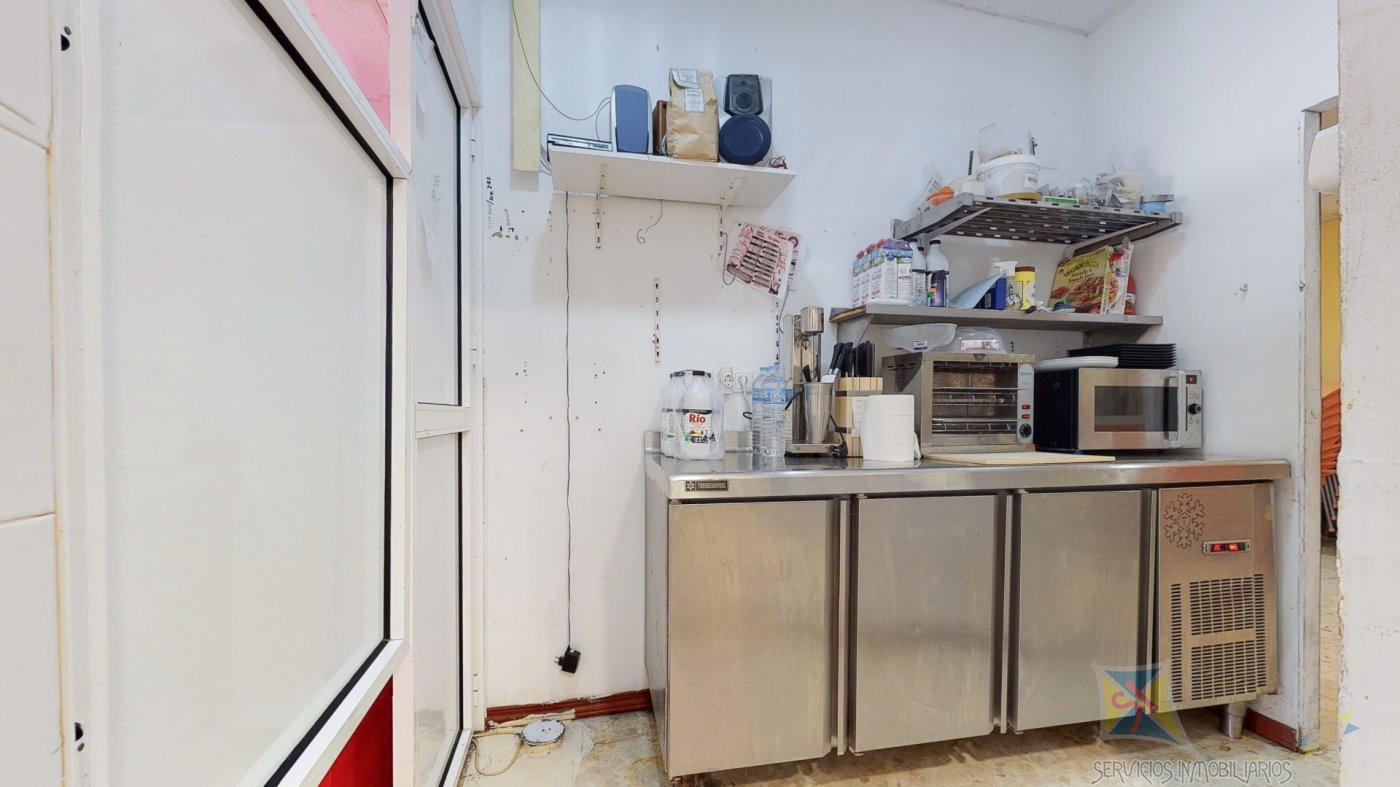 For rent of commercial in La Cala del Moral