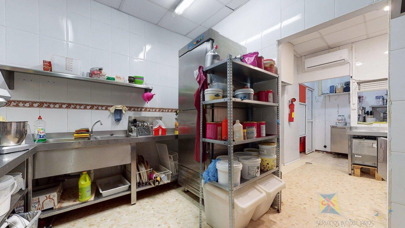 For rent of commercial in La Cala del Moral