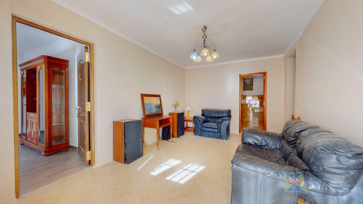 For sale of house in Fuensanta de Martos