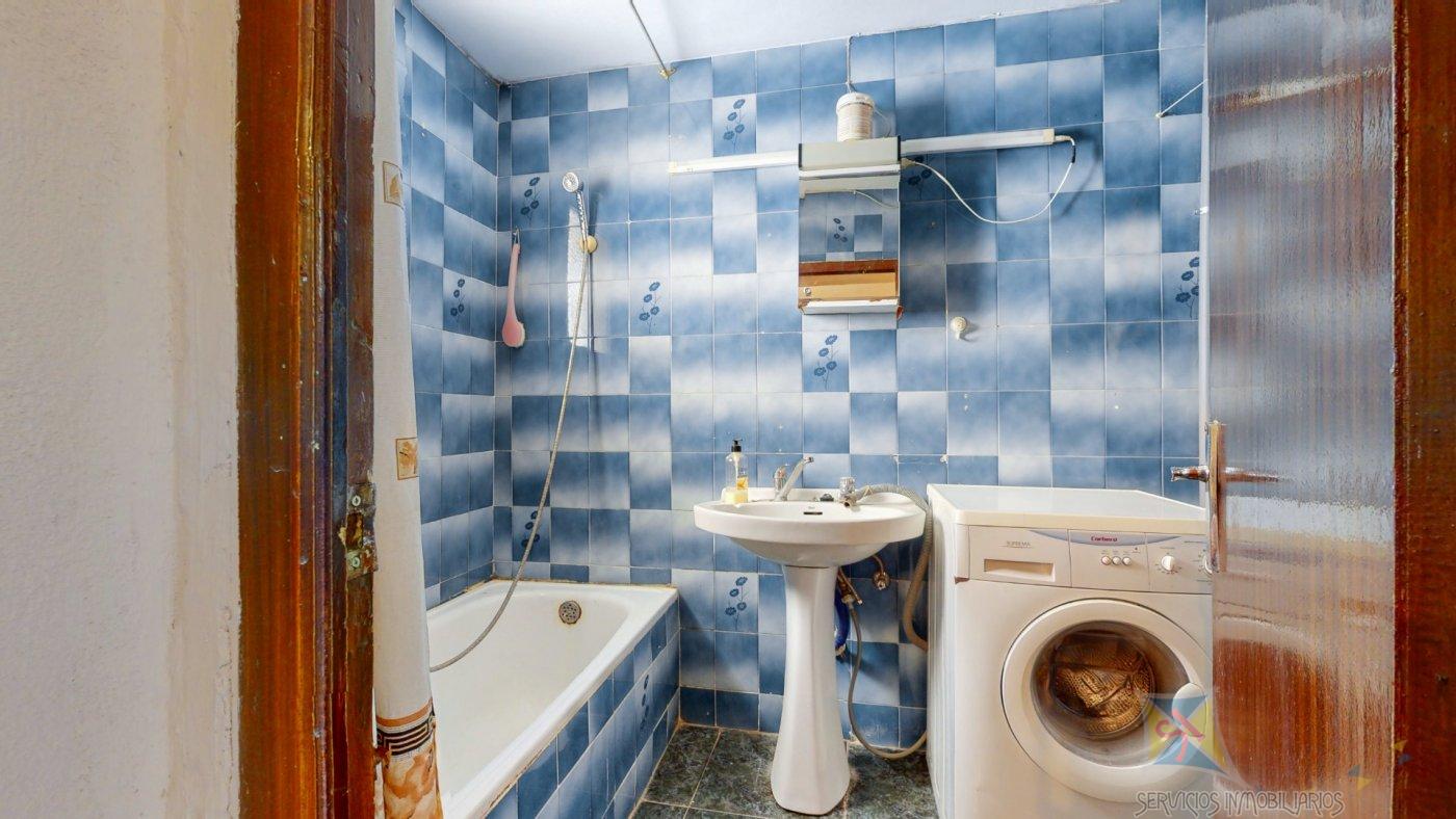 For sale of house in Fuensanta de Martos