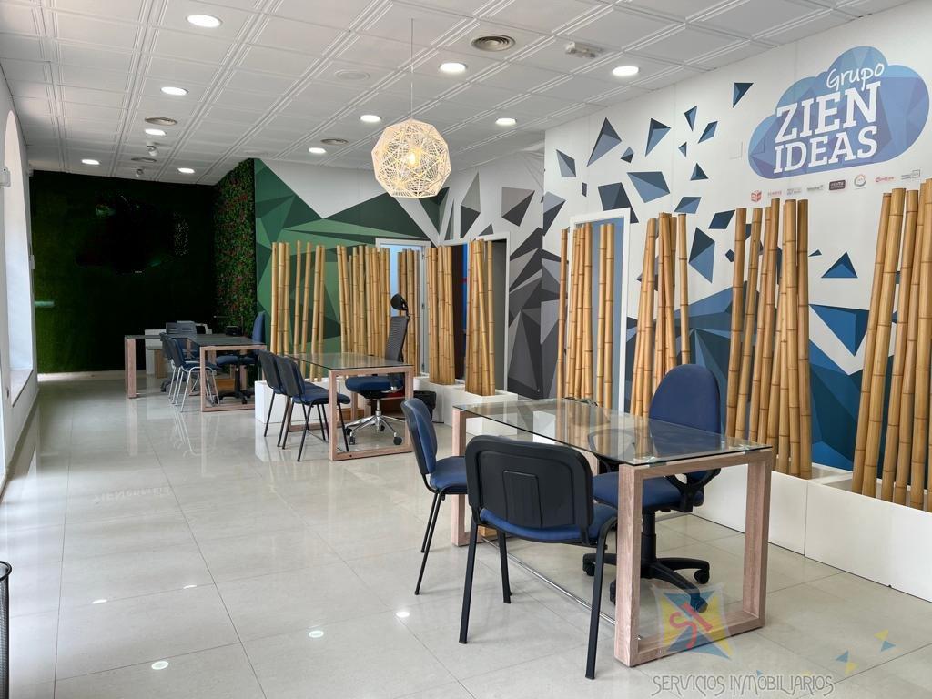 For sale of commercial in Rincón de la Victoria