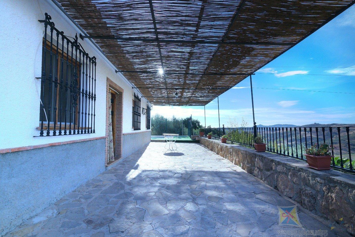 Venta de casa en Periana