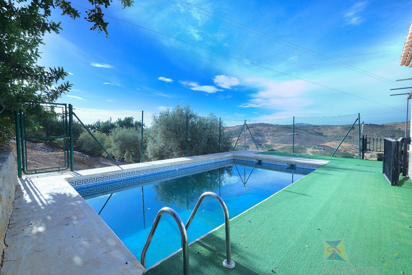 Venta de casa en Periana