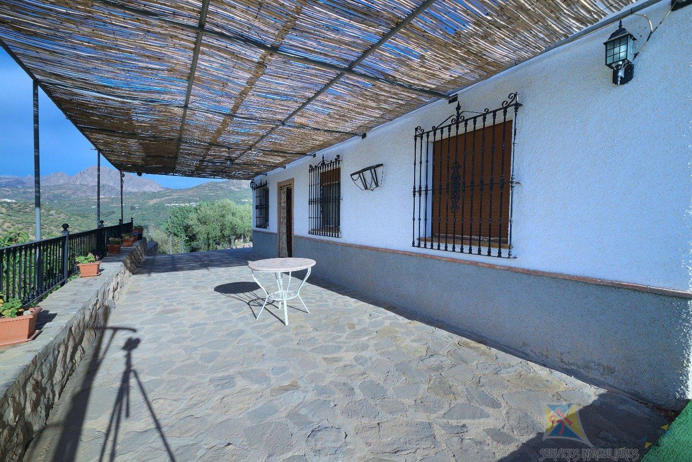 Venta de casa en Periana