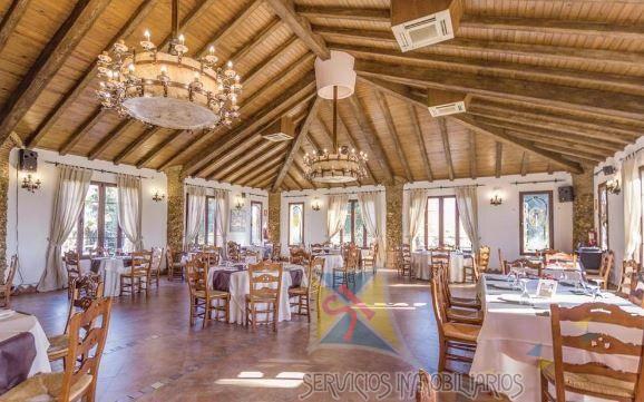 For sale of hotel in Periana