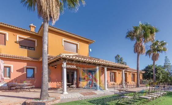 For sale of hotel in Periana