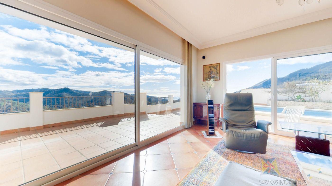 For sale of chalet in Ojén