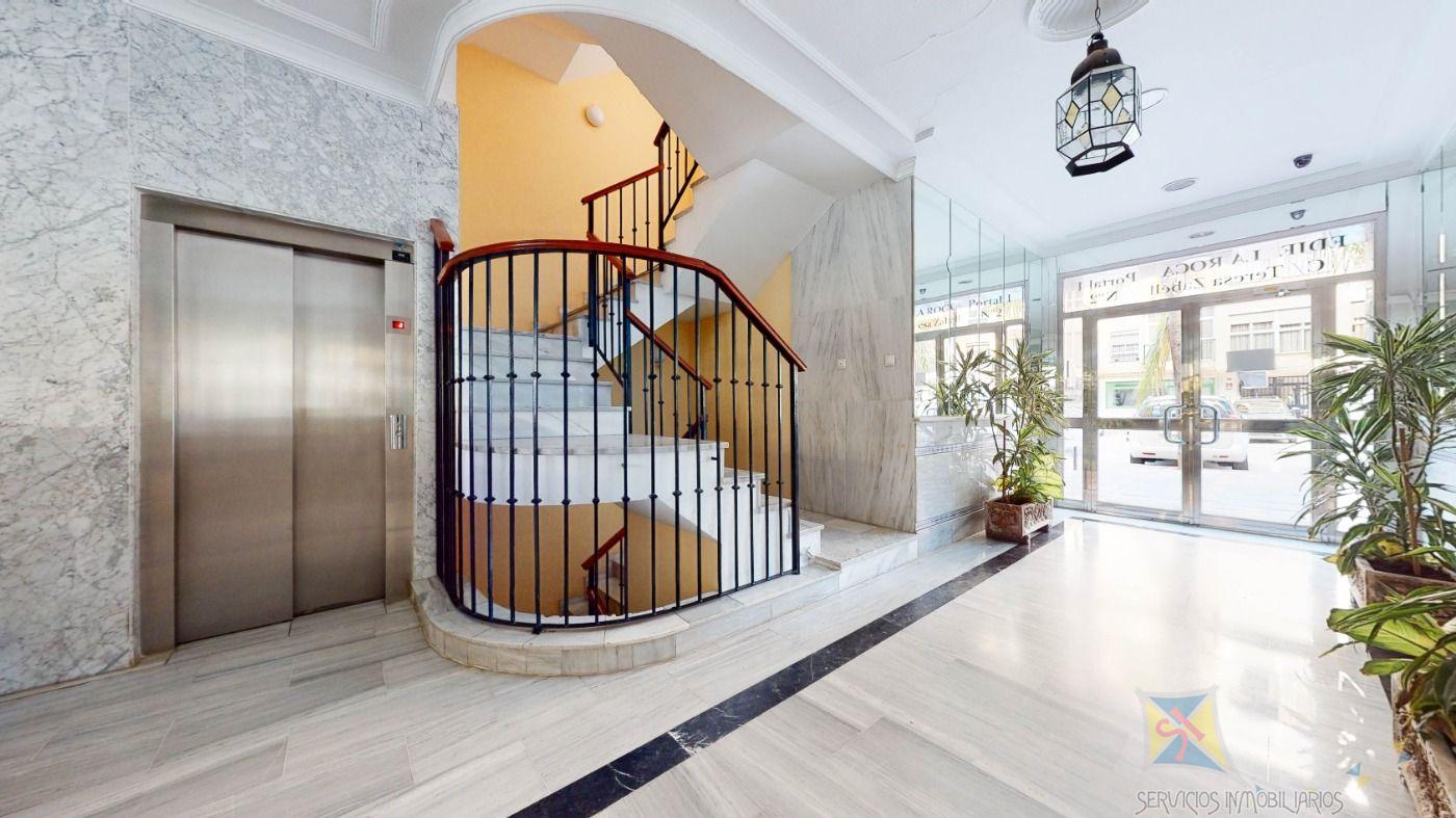For sale of flat in Fuengirola