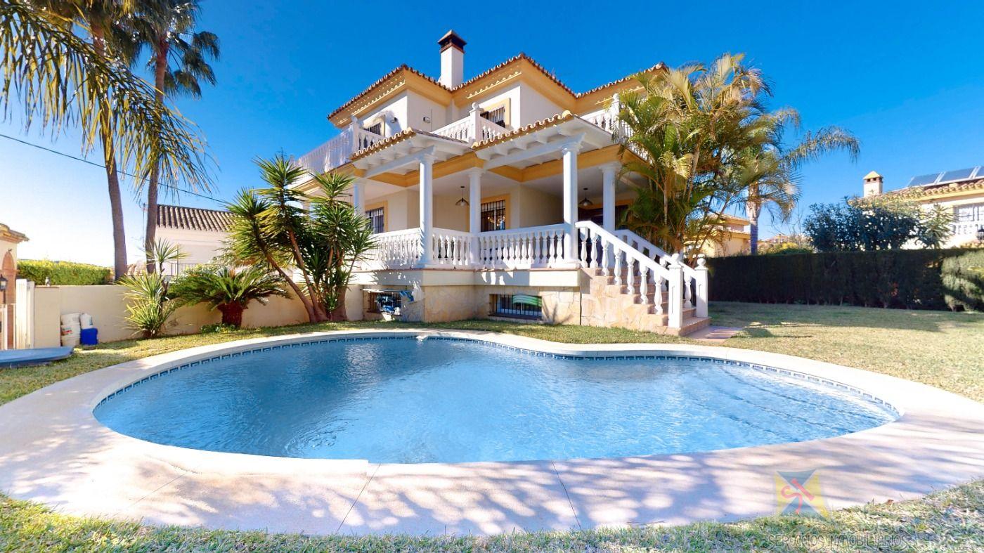 For sale of villa in Mijas