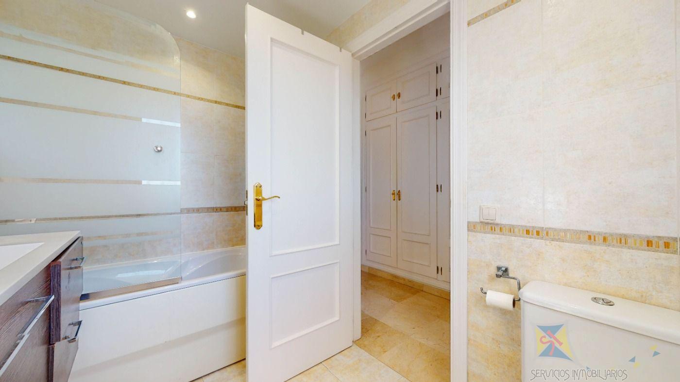 For sale of villa in Mijas