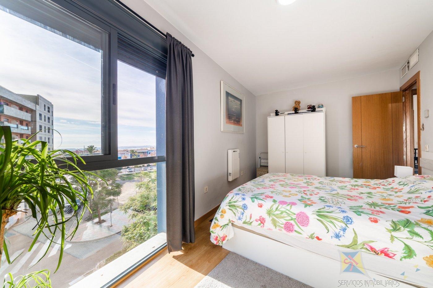 For sale of flat in Vícar