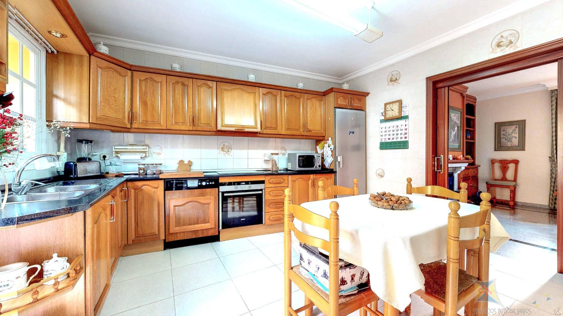 For sale of villa in Fuengirola
