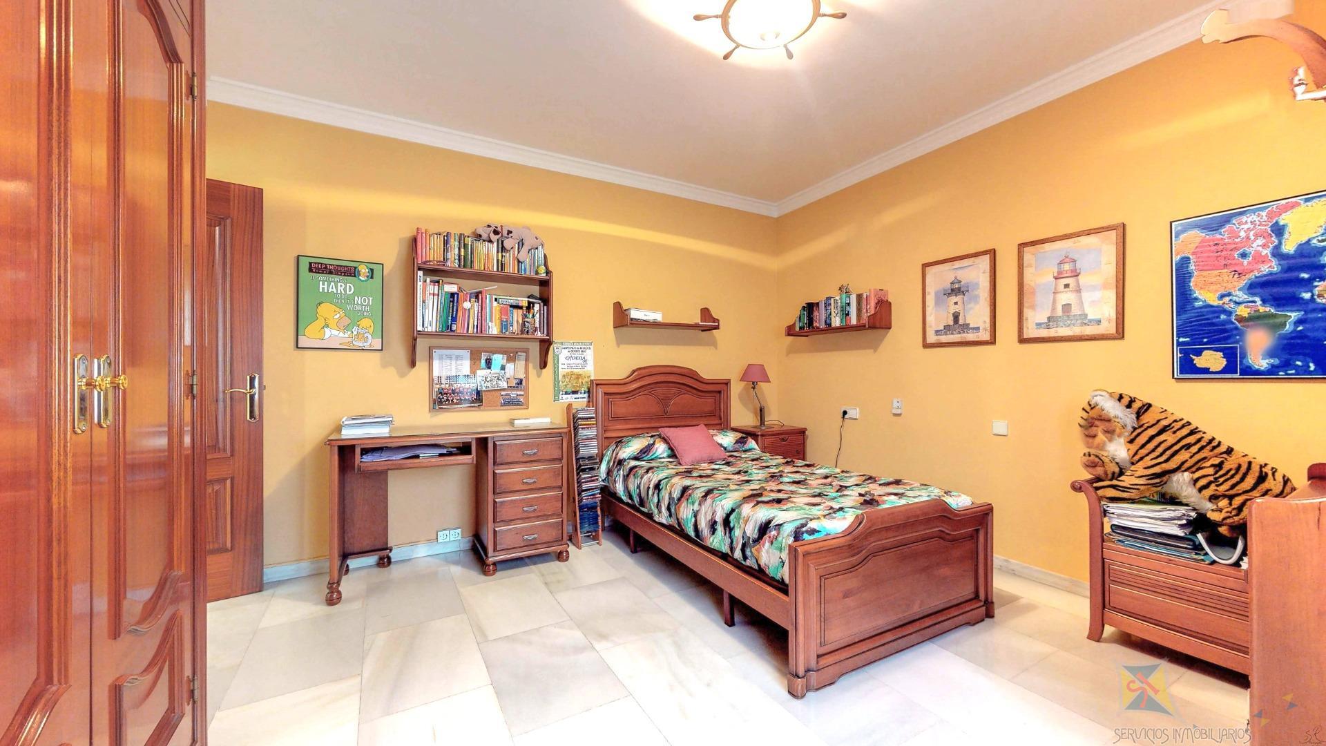 For sale of villa in Fuengirola