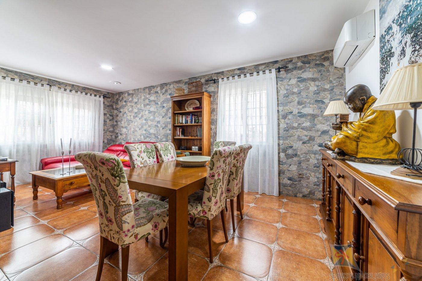 For sale of duplex in Vícar