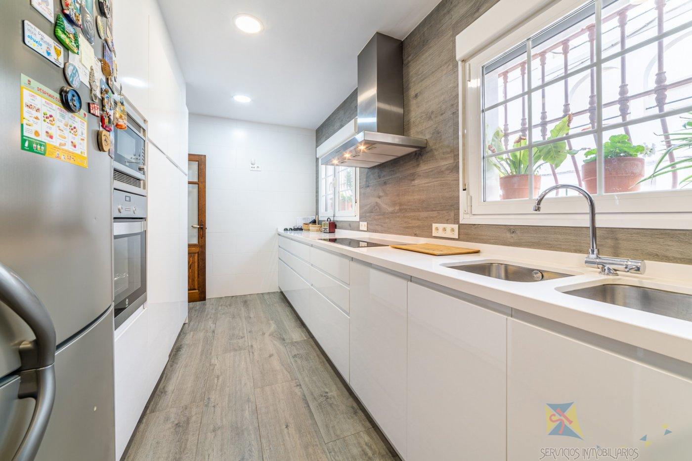 For sale of duplex in Vícar