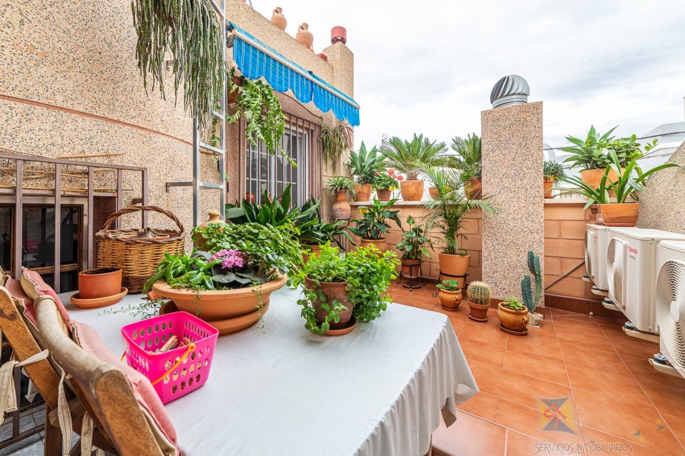 For sale of duplex in Vícar