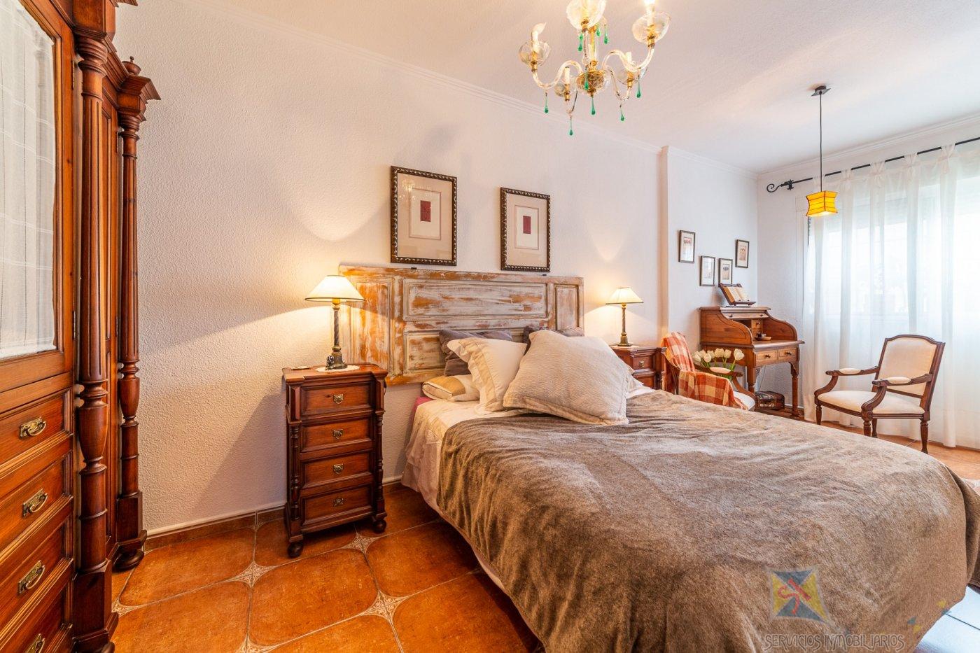 For sale of duplex in Vícar