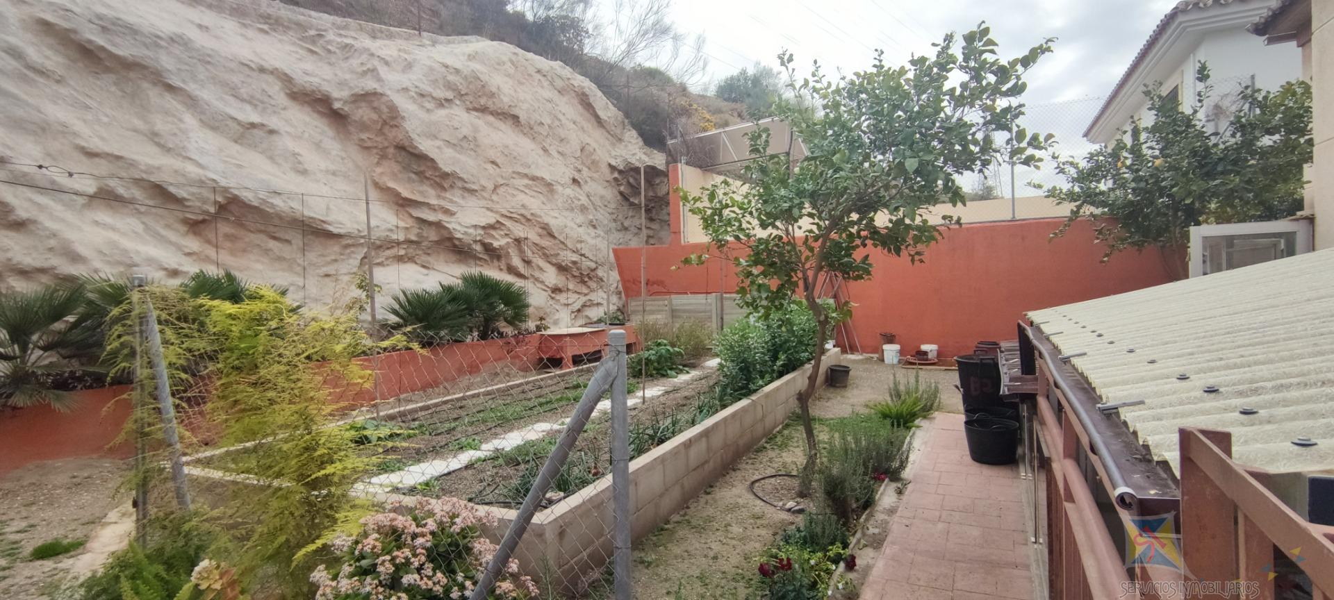 For sale of chalet in Málaga
